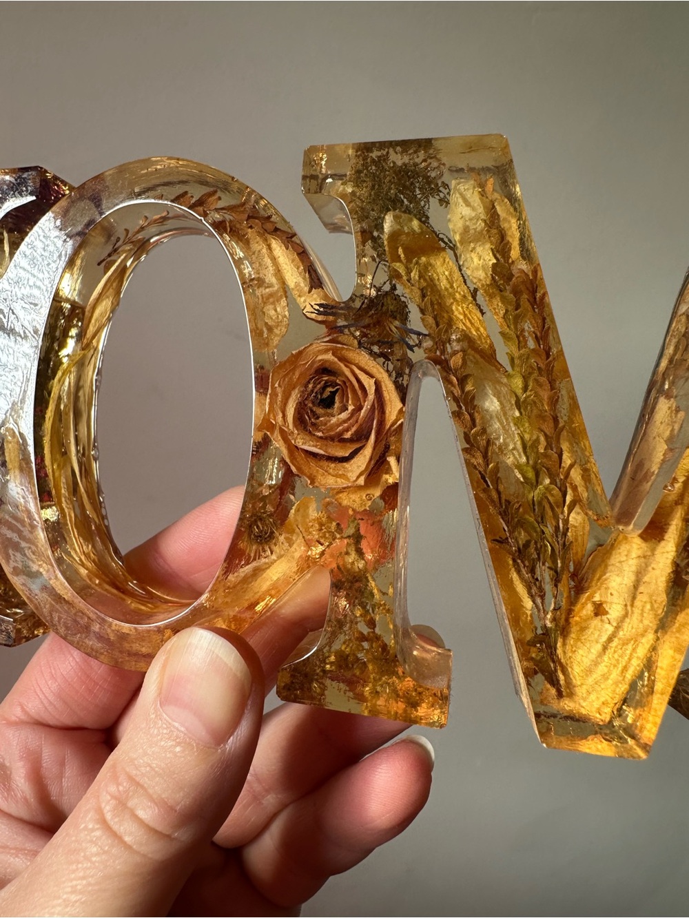 ✨5/$25 Dried Floral Resin HOME Decor - Picture 2 of 5